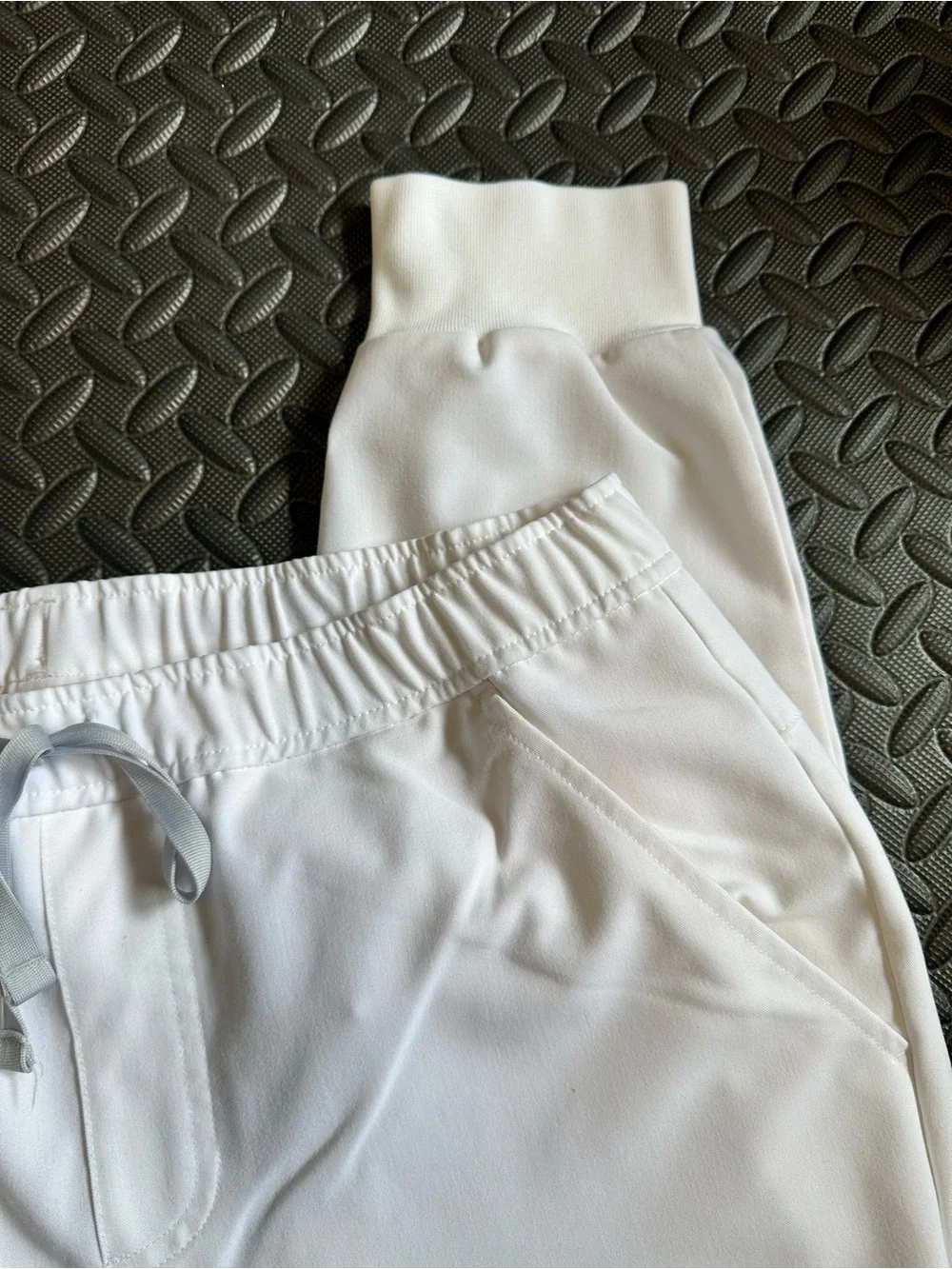 FIGS Tansen *TALL* Jogger Scrub Pants  (Purchased as Men Style)